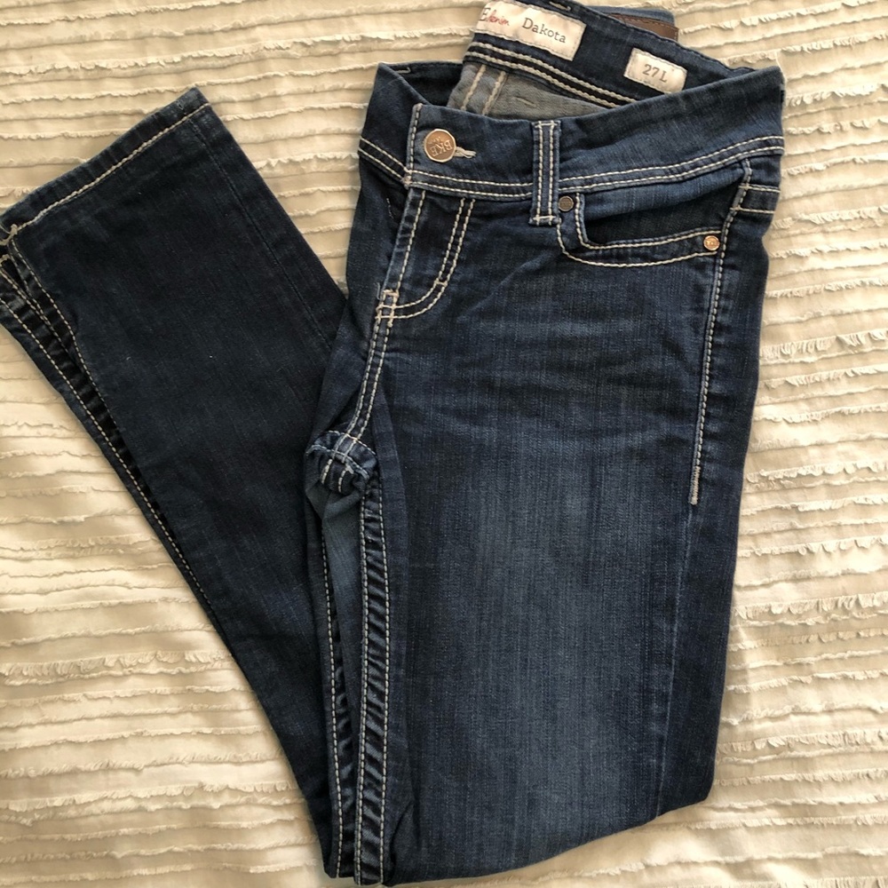 BKE jeans worn once. 27L
